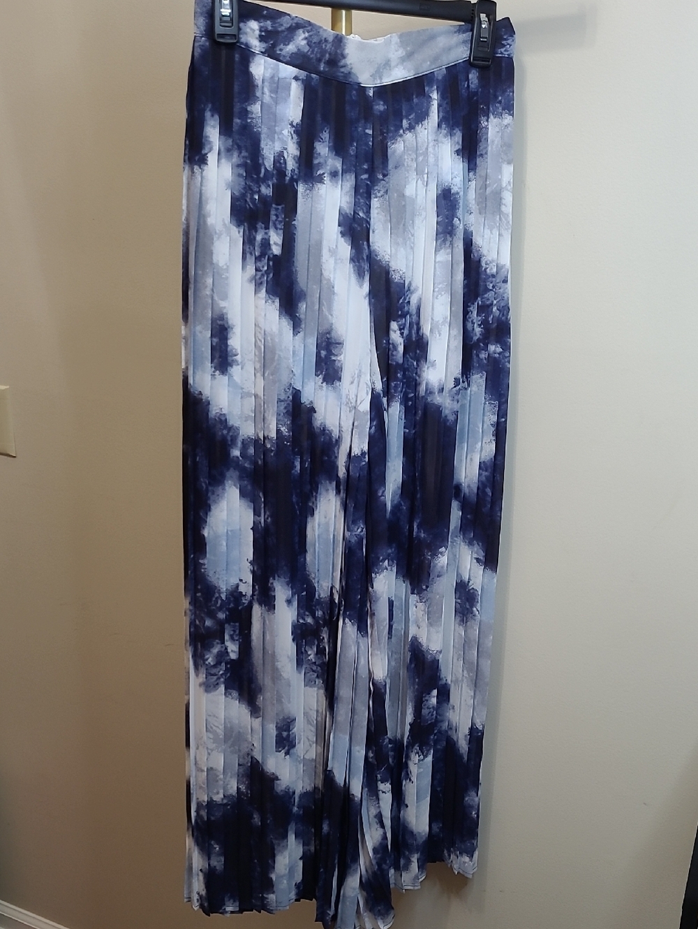 L Love Blue & White Marbled Tie-Dye Pleated Wide-Leg Pants size Small